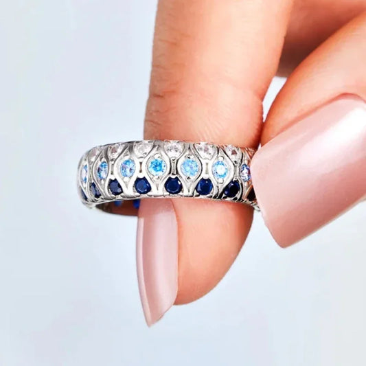 Huitan Luxuriöse blaue Zirkonia-Ringe für Damen, charmant, trendig, kreativ, attraktives Accessoire, wunderschöner, vielseitiger Partyschmuck