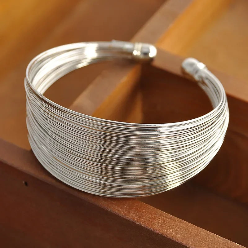 Breites Metallarmband, mehrschichtige Drähte, offene verstellbare Manschettenarmbänder für Damen, modische Persönlichkeit, Luxus-Schmuck, Accessoires, Geschenk