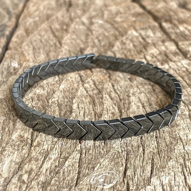 Schwarzes Onyx-Yoga-Armband mit runden Perlen und Pfeilsteinperlen für Herren