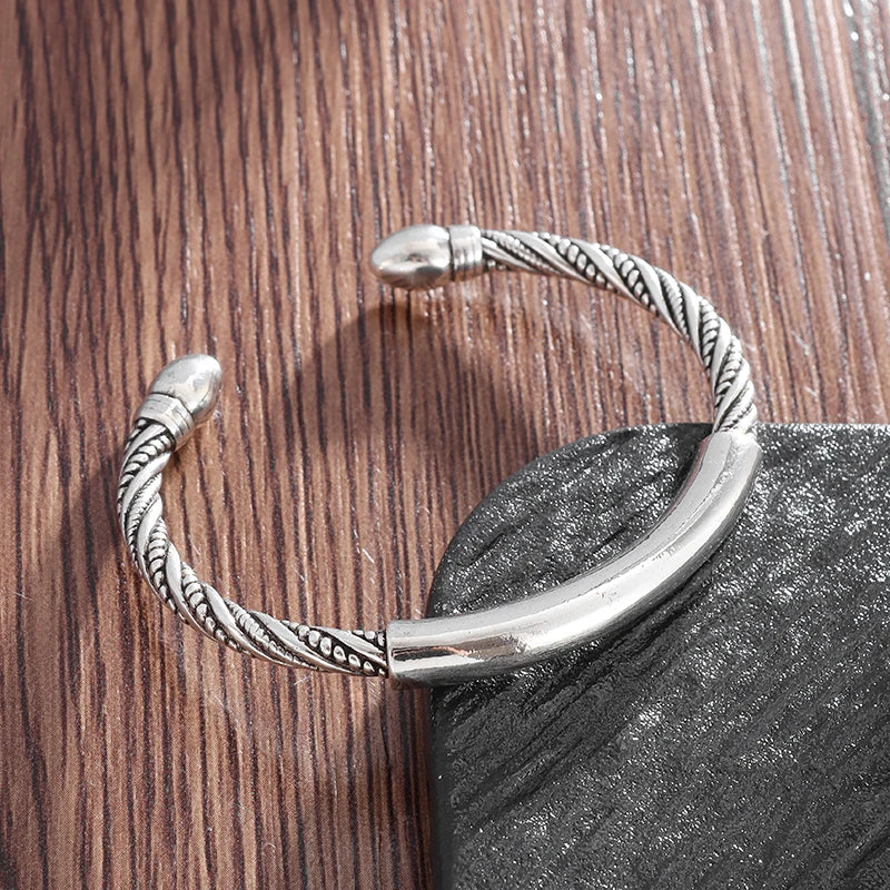 Silberfarbenes Feder-Manschettenarmband für Männer und Frauen, Vintage-verstellbares Armband, Armreif, Modeschmuck