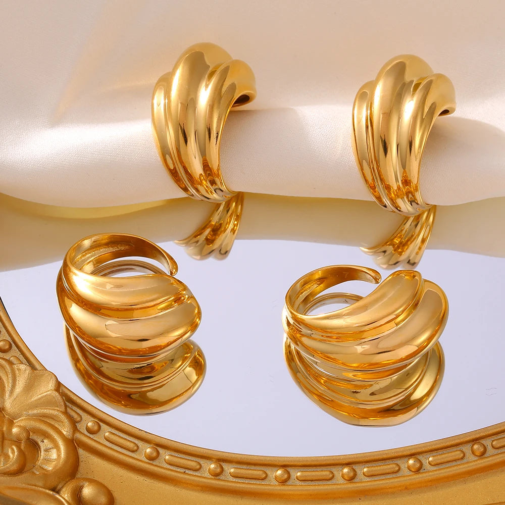 Liora Edelstahl-Statement-Ringe für Frauen, glattes Metall, gedrehte Streifen, Charm-Paarringe, modischer wasserdichter Schmuck