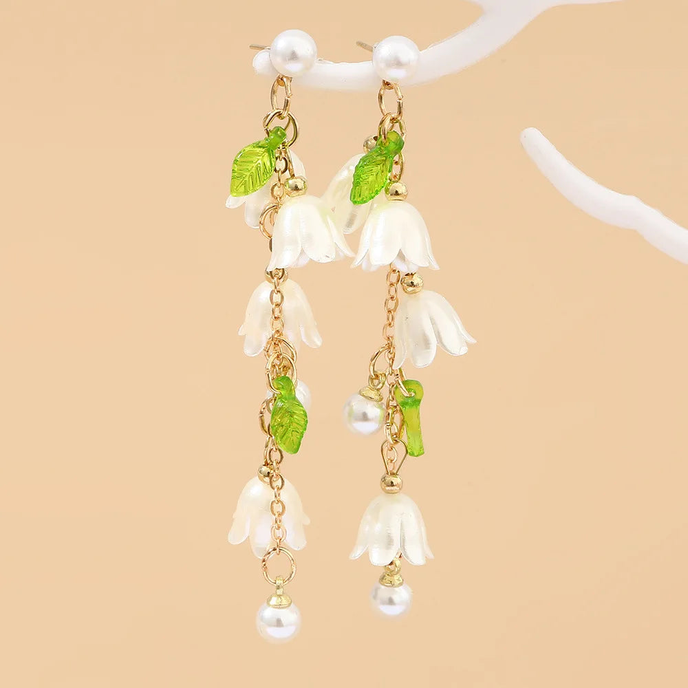 Neue Design Süße Weiße Maiglöckchen Blume Ohrringe für Frauen Elegante Tulpe Quaste Lange Kette Ohrringe Ästhetischen Schmuck